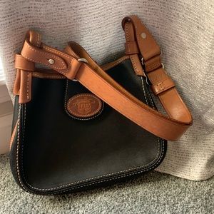 Vintage Dooney & Bourke purse